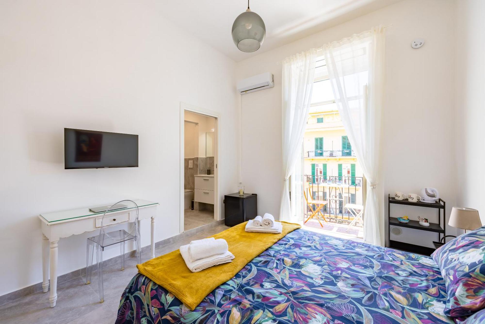 Apartment Holme Relais Santa Lucia By Napoliapartments *