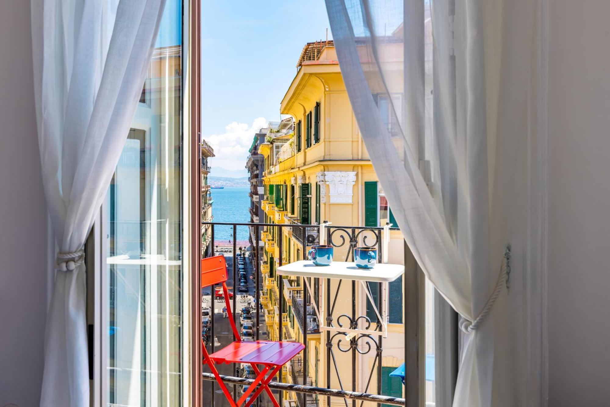 Holme Relais Santa Lucia By Napoliapartments * Naples